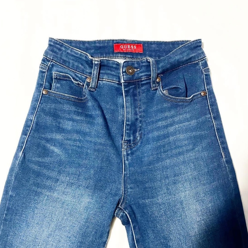Guess blue skinny jeans